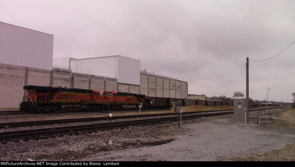 BNSF coal train DPUs